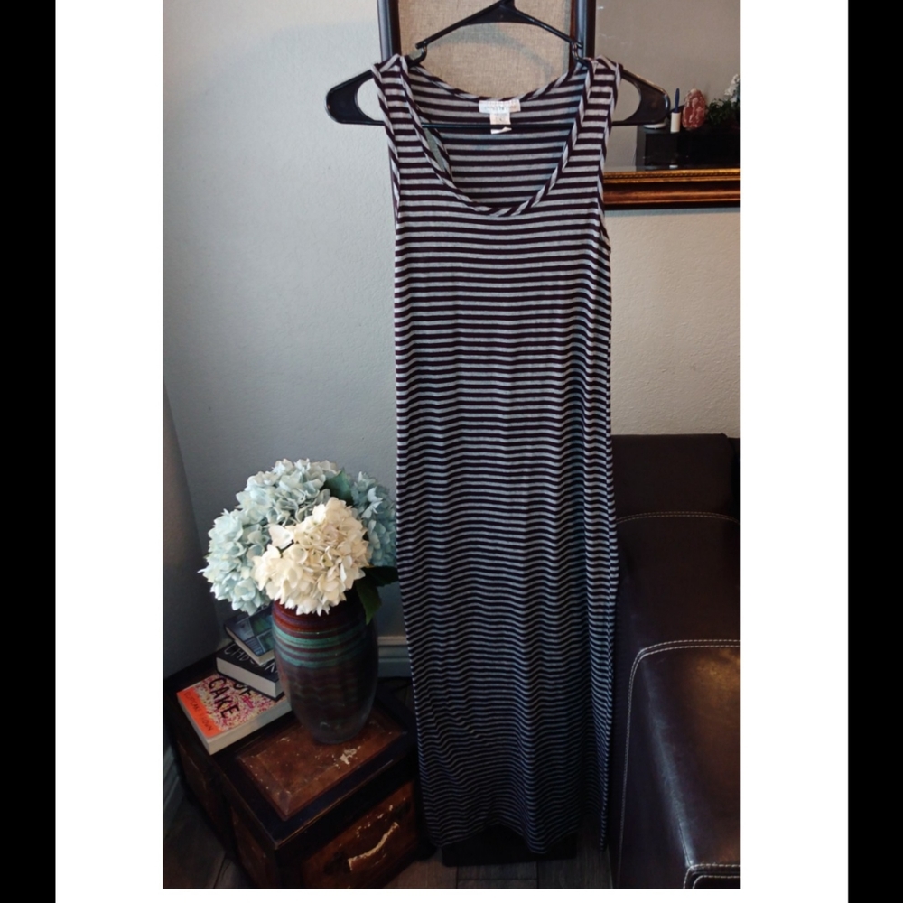 579 brand brown stripe maxi dress sz XS